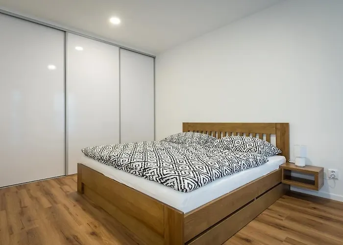 1-new 1min From Center Apartment